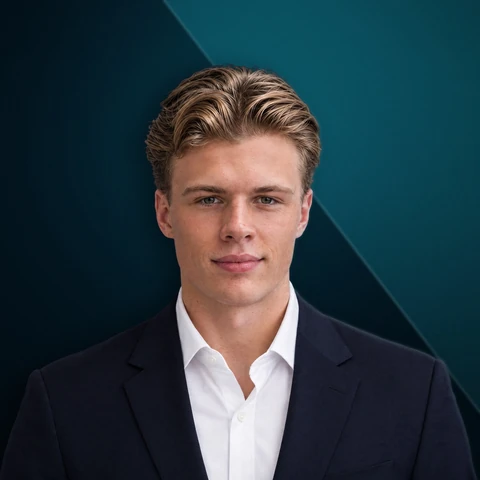 Finn Schleehauf, Fördermittelberater